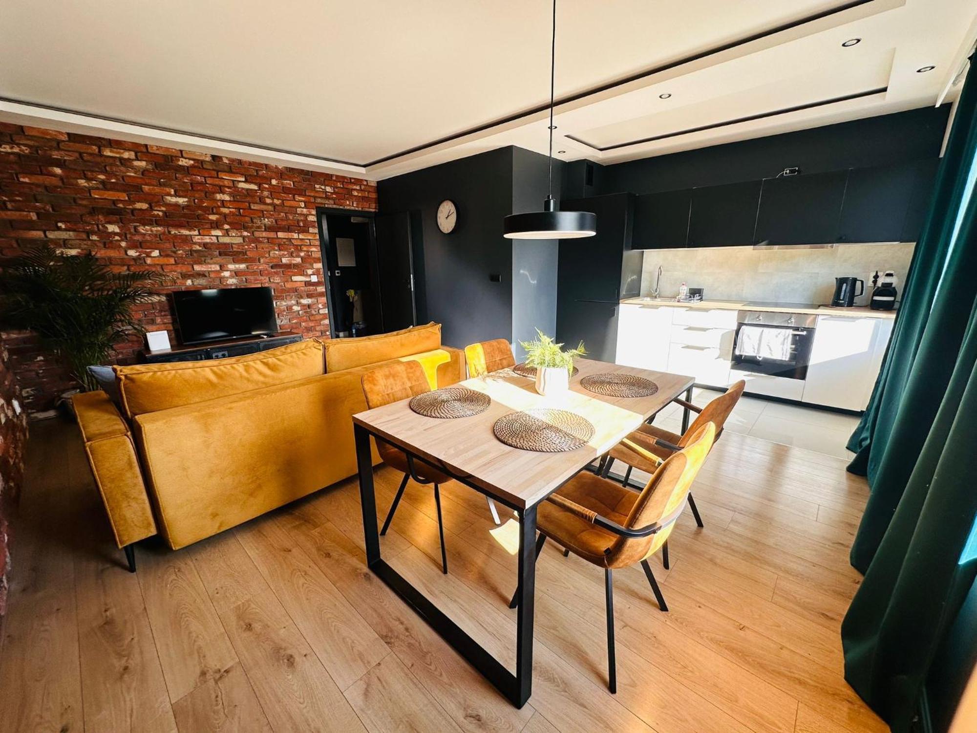 Apartamenty Caloroczne Puck Exterior photo